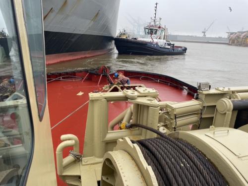 Breaking Tow (Dead Ship Tow off Cape Washington)
